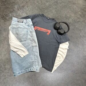 Vintage Quiksilver Graphic T Shirt Mens Large Faded Black Y2K Skater Grunge